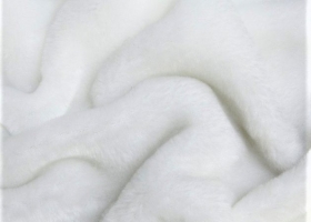 Мех искусственный д/игрушек белый шир 1,40 - Интернет-магазин тканей "Сама-швея". Ткани для домашнего текстиля в розницу..