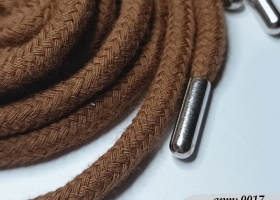 Шнур хлопок круглый 0017 Коричневая хна наконечник металл 7 мм длина 120 см - Интернет-магазин тканей "Сама-швея". Ткани для домашнего текстиля в розницу..